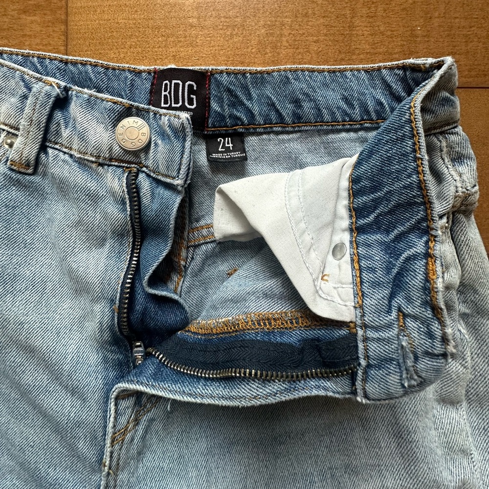 BDG Mom High Rise Denim Jeans